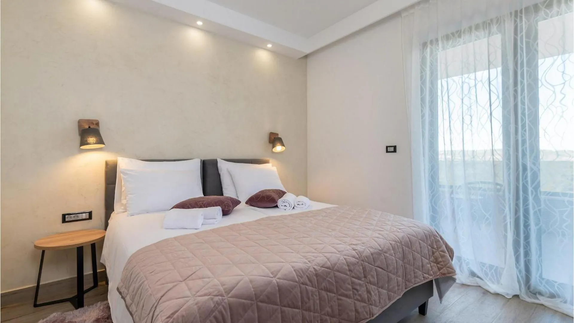 Holiday home Villa Callista Ruzici
